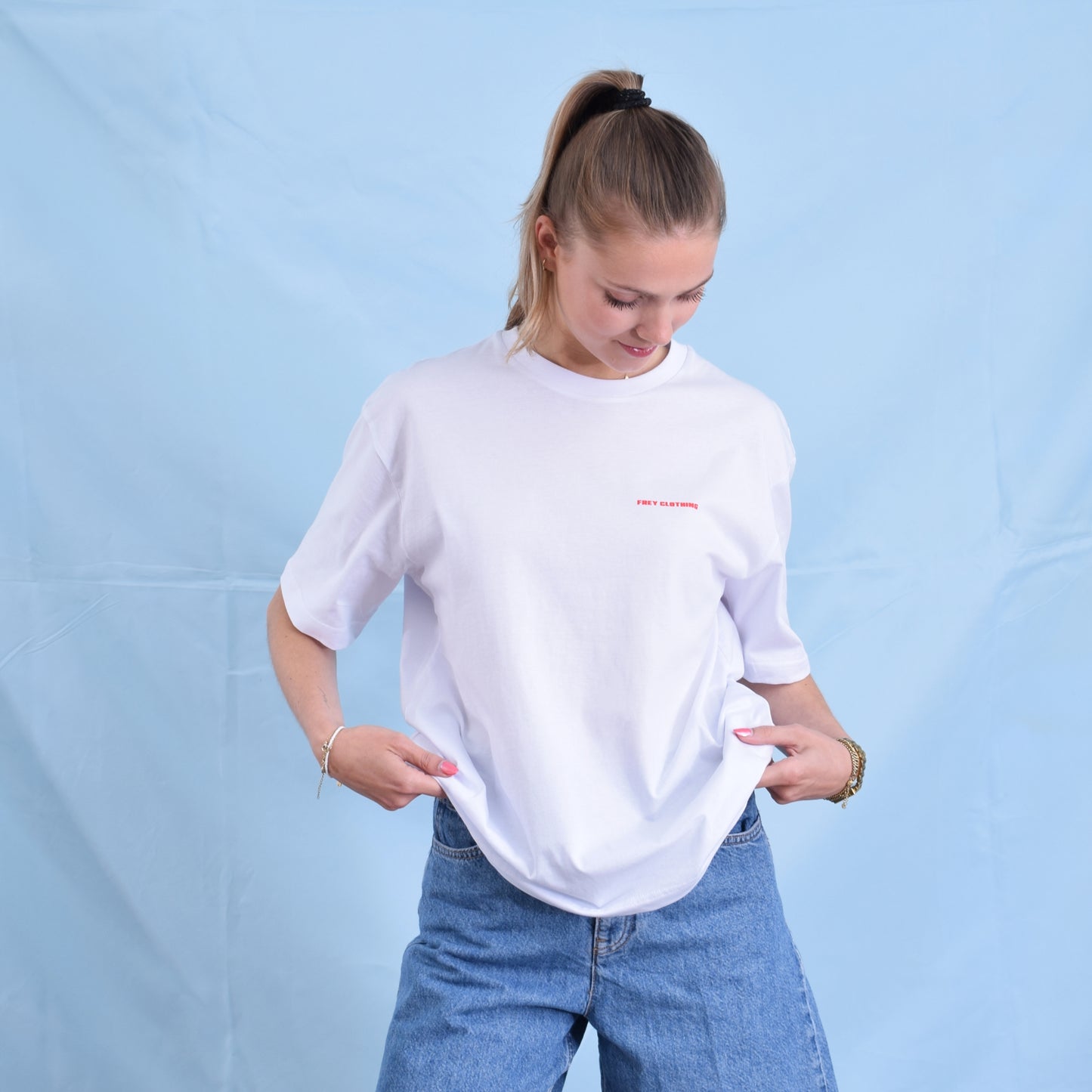 Cocktail Club Oversized Dames T-shirt | White