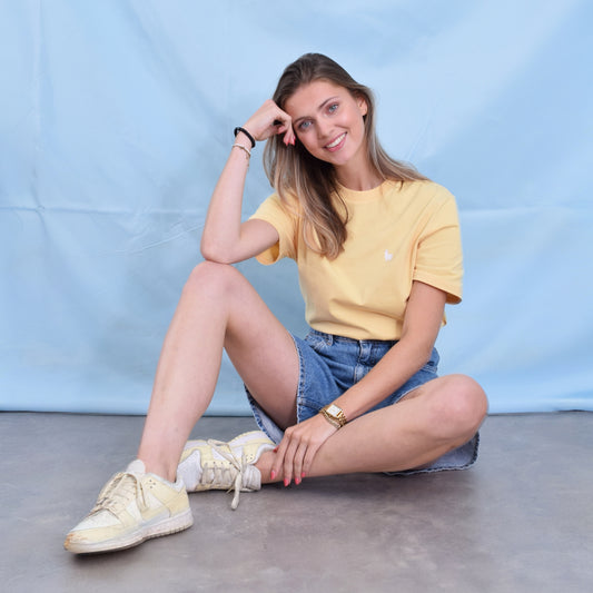 Alpaca Women's T-shirt | Viva Yellow